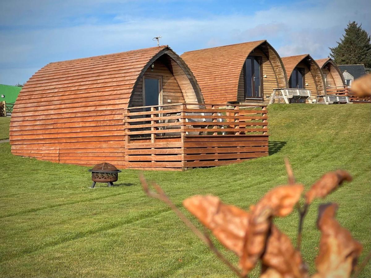 Вилла Loch Shin Glamping Pods Лэрг Экстерьер фото